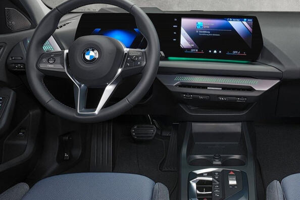 Rückblick auf den BMW 1er der vierten Generation (F70) 2024 Foto 5
