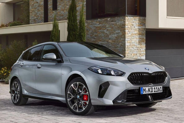 Rückblick auf den BMW 1er der vierten Generation (F70) 2024 Foto 2