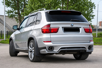 BMW X5 E70 2007-2013 Heckdiffusor (für 2010-2013 Base, lackierfähig) Foto 1
