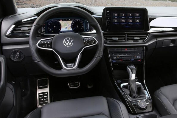 Aktualisierter Volkswagen T-Roc: Stil und Technologie Foto 6