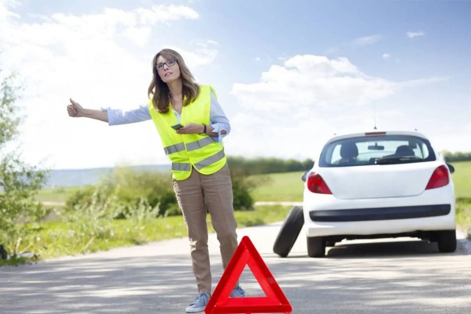 Wie wählt man eine Notfallweste für einen Fahrer aus?