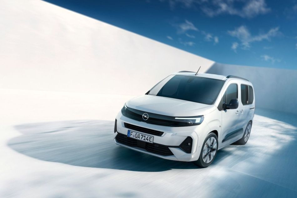 Testbericht zum Opel Combo Electric: kompakter und praktischer Elektro-Minivan