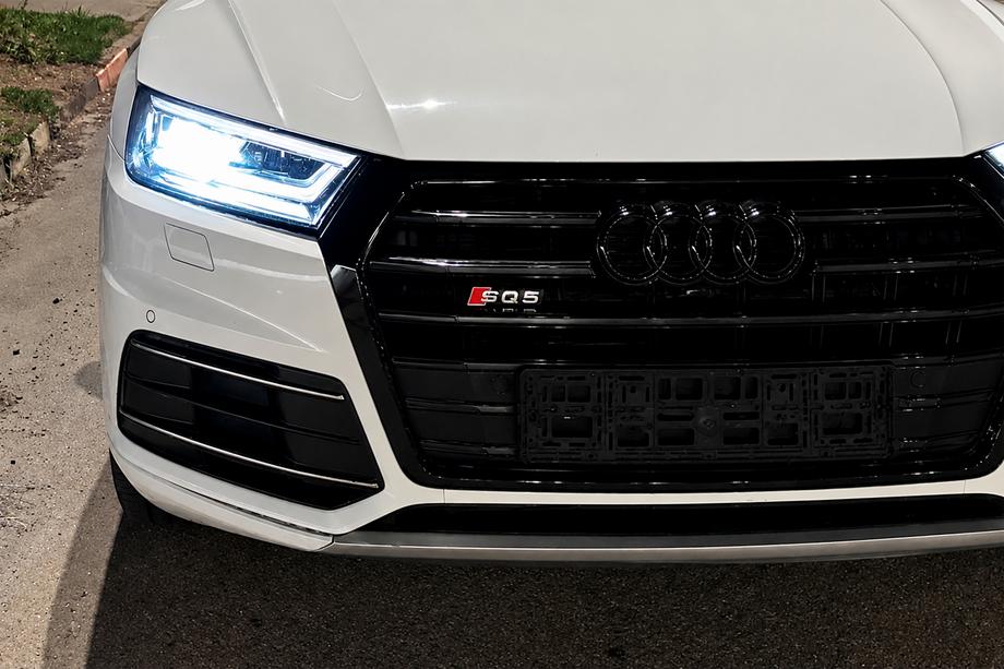 Audi Q5 2017-2025 Frontgrill SQ-Style (2017-2020, schwarz) Image