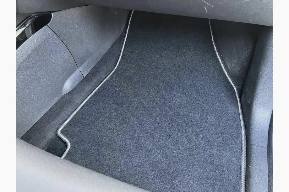 Renault Megane III 2009-2016 Textil Fußmatten Premium SW (schwarz) Foto 5