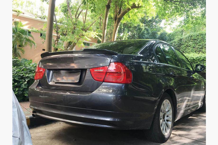 BMW 3 Series E90/E91 2005-2011 Spoiler M4-Style (für E90, Carbon) Foto 2