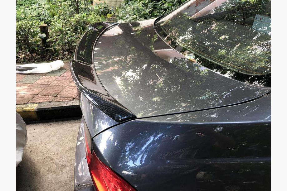 BMW 3 Series E90/E91 2005-2011 Spoiler M4-Style (für E90, Carbon) Foto 3