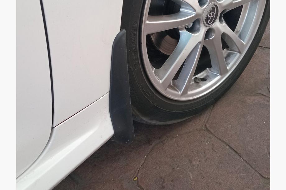 Toyota Corolla 2019- Premium Schmutzfänger (EU, 4 Stk) Image