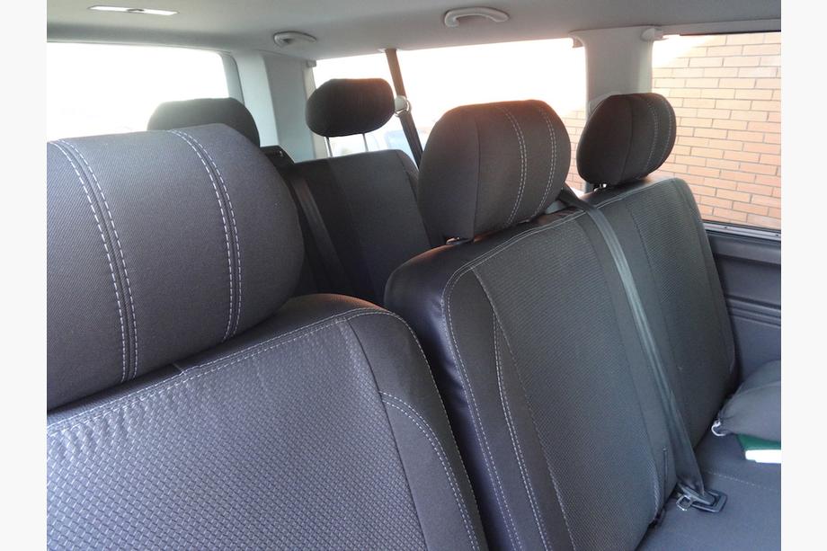 Volkswagen T5 Transporter 2003-2010 Autositzbezüge (Kunstleder↗Stoff, Premium) Vordersitze (2↗1) Foto 5