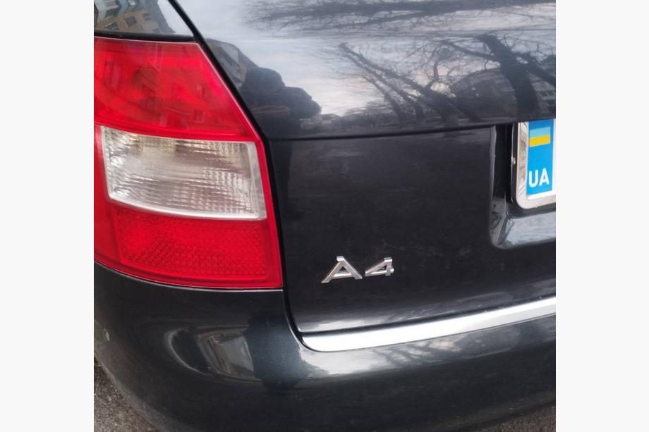 Audi A4 B6 2000-2004 Emblem A4 Foto 3