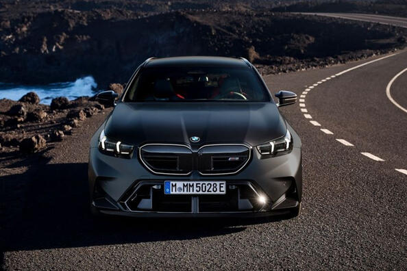 Testbericht zum BMW M5 Touring Sports Wagon (2024) Foto 1