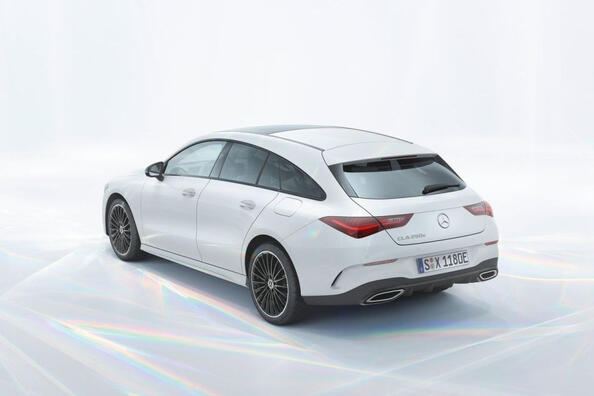 Testbericht des aktualisierten Kombis Mercedes-Benz CLA Shooting Brake (X118) Foto 4