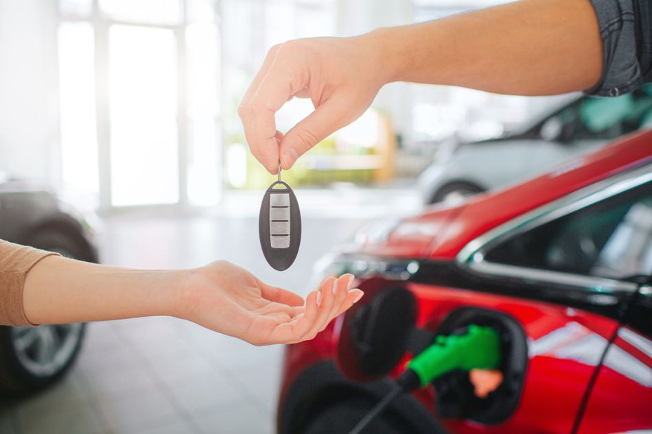 Lohnt sich der Kauf eines Elektroautos? Alle Vor- und Nachteile abwägen