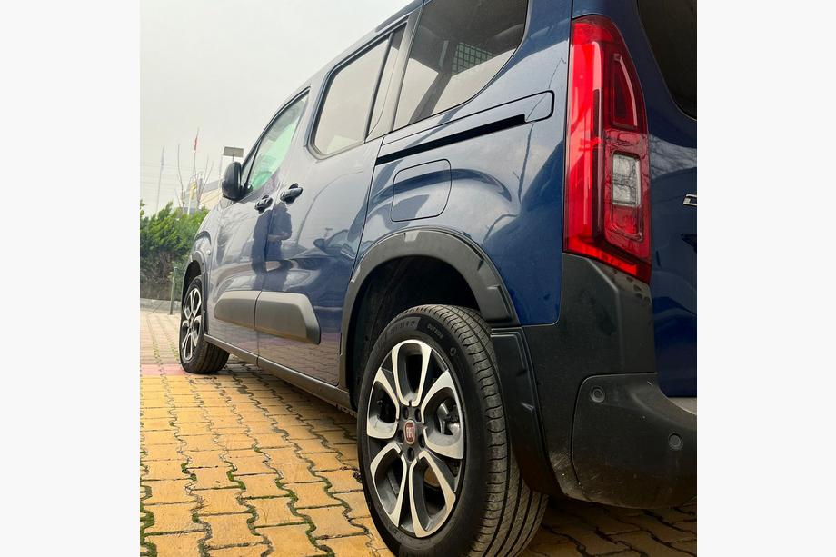 Opel Combo 2019- Kotflügelverbreiterungen (EuroCap, kurzer Radstand) Foto 2
