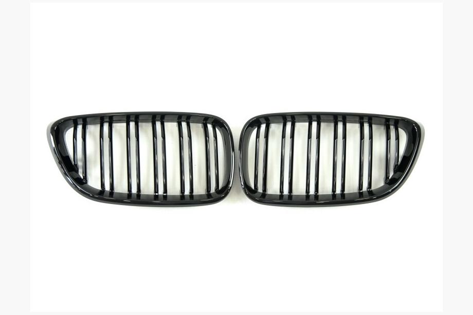 BMW 2 Series F22/F23 2014-2021 Nieren M-Look (Schwarz Glanz) Foto 2