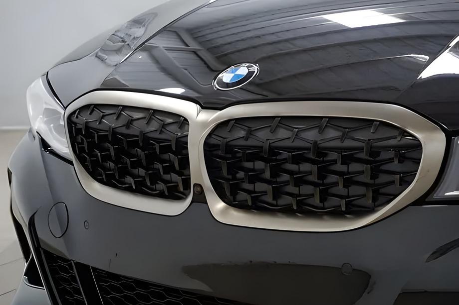 BMW 3 Series G20/G21 2018- Nieren Diamond Black (2018-2022, Chrom Rahmen) Foto 1