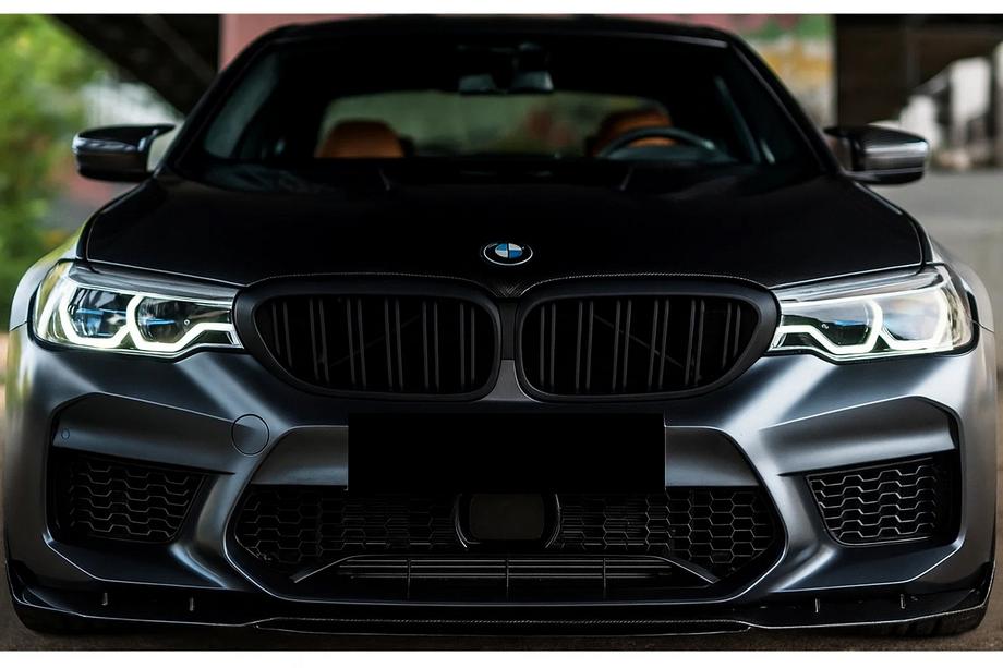 BMW 5er G30/G31 2017–2023 Nieren M-Look (2017-2020, Schwarz Matt) Foto 1