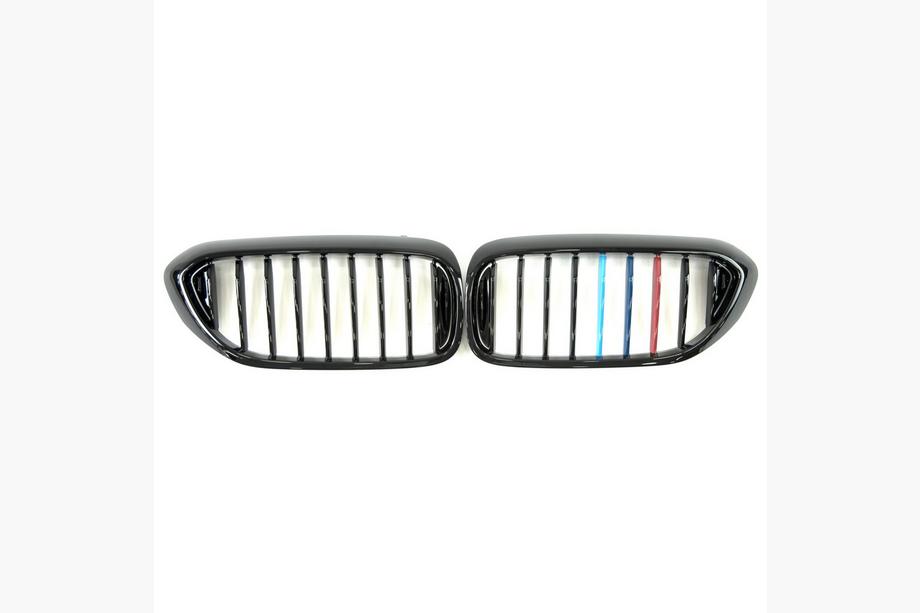 BMW 5er G30/G31 2017–2023 Nieren 1 Bar (2017-2020, M-Color) Foto 2