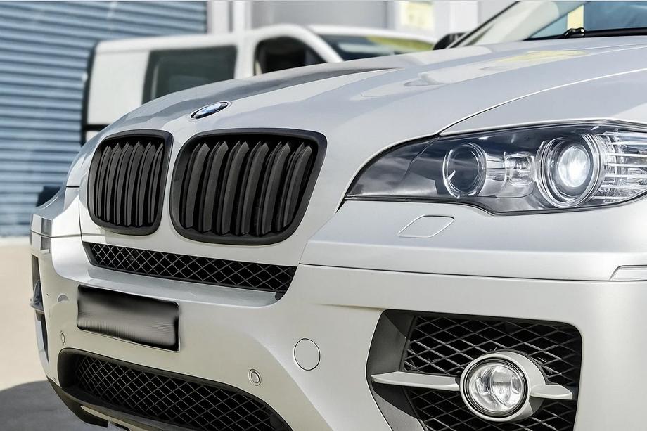 BMW X5 E70 2007-2013 Nieren M-Look (schwarz matt) Image