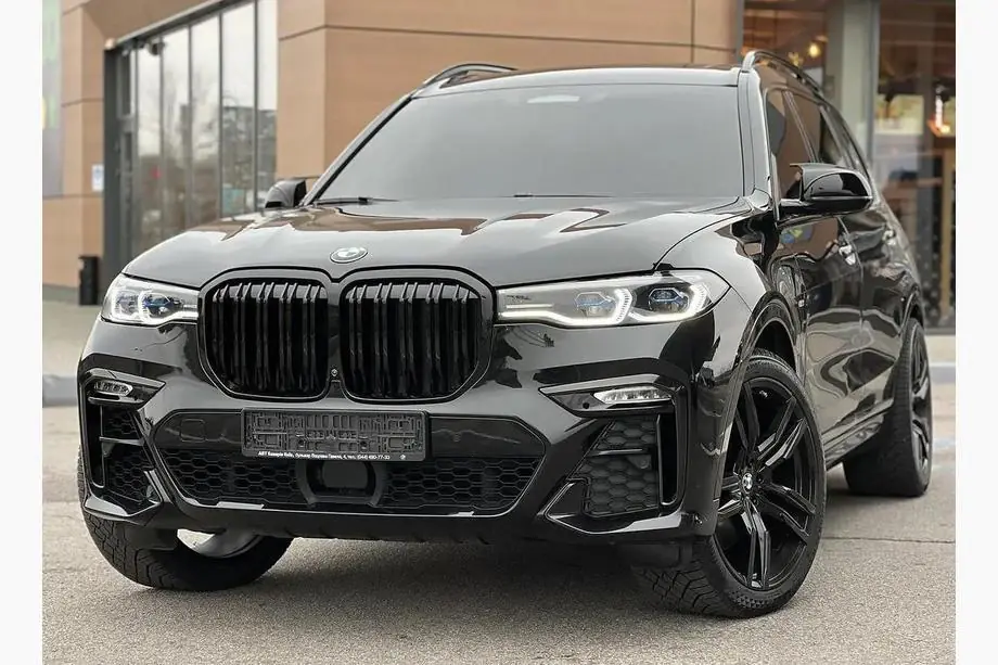 BMW X7 G07 2019- Nieren M-Look (2019-2022, Schwarz Glanz) Foto 7