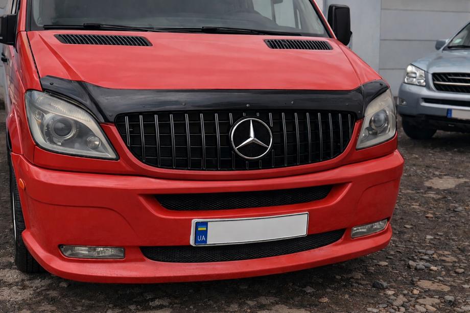 Mercedes Sprinter W906 2006–2018 Frontgrill GT Panamericana Schwarz (2006-2013) Foto 1