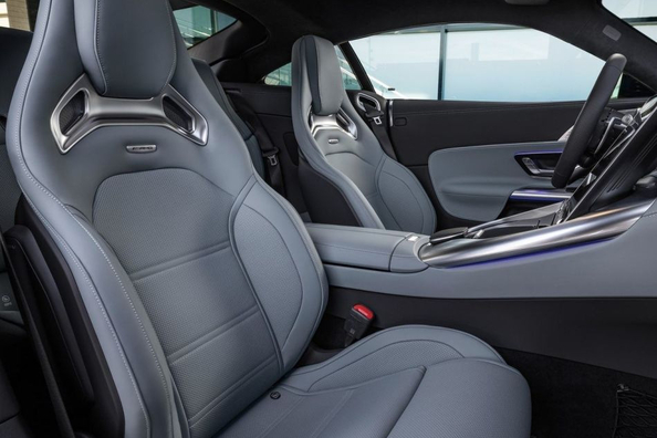 Mercedes-AMG GT Coupé Testbericht: Sportliche Kraft und Eleganz Foto 6