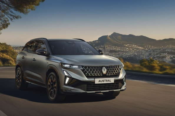 Renault Austral 2025 im Test: ein aktualisierter Crossover mit französischem Charme Foto 1
