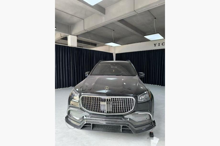 Mercedes GLS X167 2019- MNSR Carbon Bodykit (für Maybach 2019-2023) Foto 16