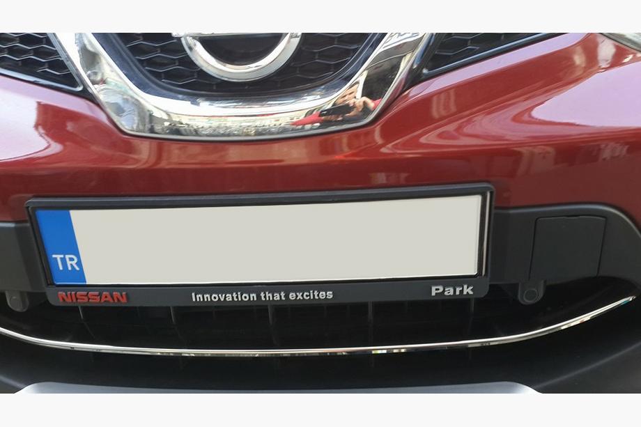 Nissan Qashqai 2014-2021 Edelstahl Abdeckung für vordere Stoßstange (2014-2017) Foto 5