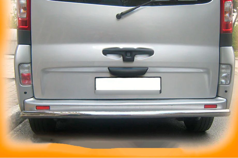 Opel Vivaro 2001–2015 Heckschutz AK002 (Edelstahl) Foto 4