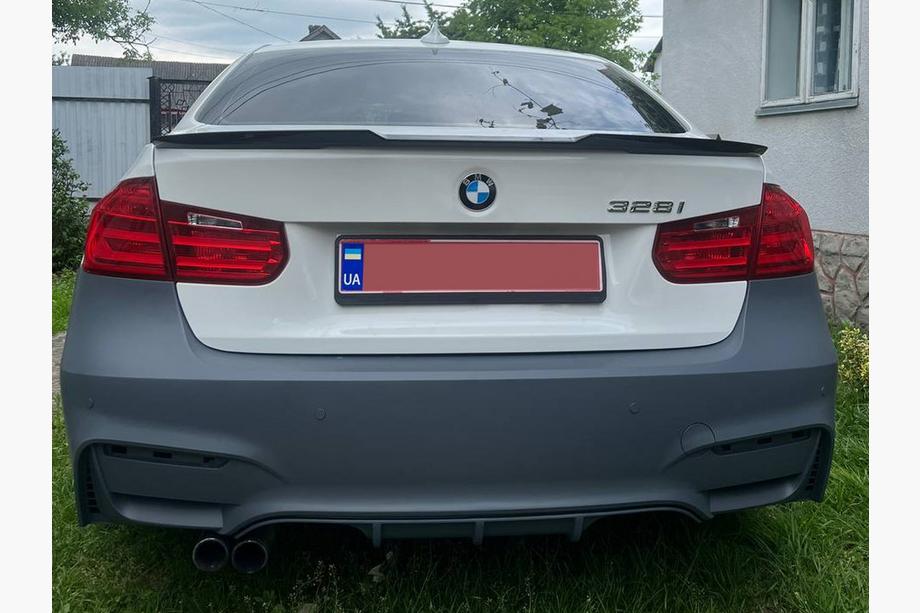 BMW 3 Series F30/F31 2012-2019 Heckstoßstange im F80 M3 Style (für F30) Foto 3