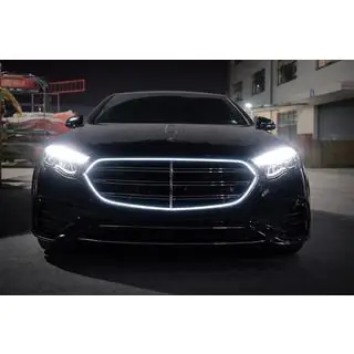 Frontgrill im W223 AMG-Line Stil mit LED