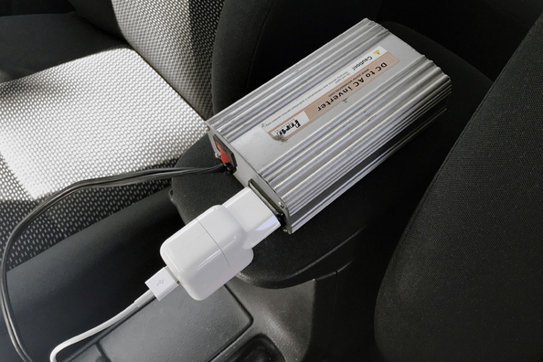 So erzeugen Sie 220 Volt im Auto: eine Schritt-für-Schritt-Anleitung Foto 1