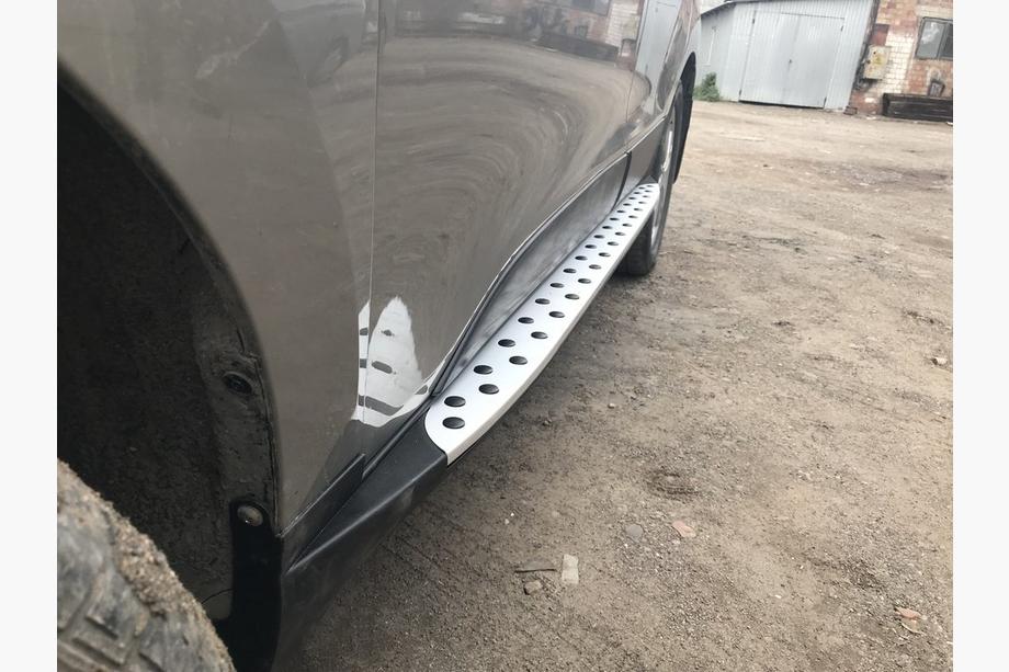 Hyundai IX-35 2010-2015 Seitenschweller Niken-BMW-Style (2 Stk, Kunststoff) Foto 1