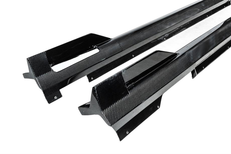 BMW 7 Series G70/G71 2022- Bodykit MNSR-Style Carbon Foto 23