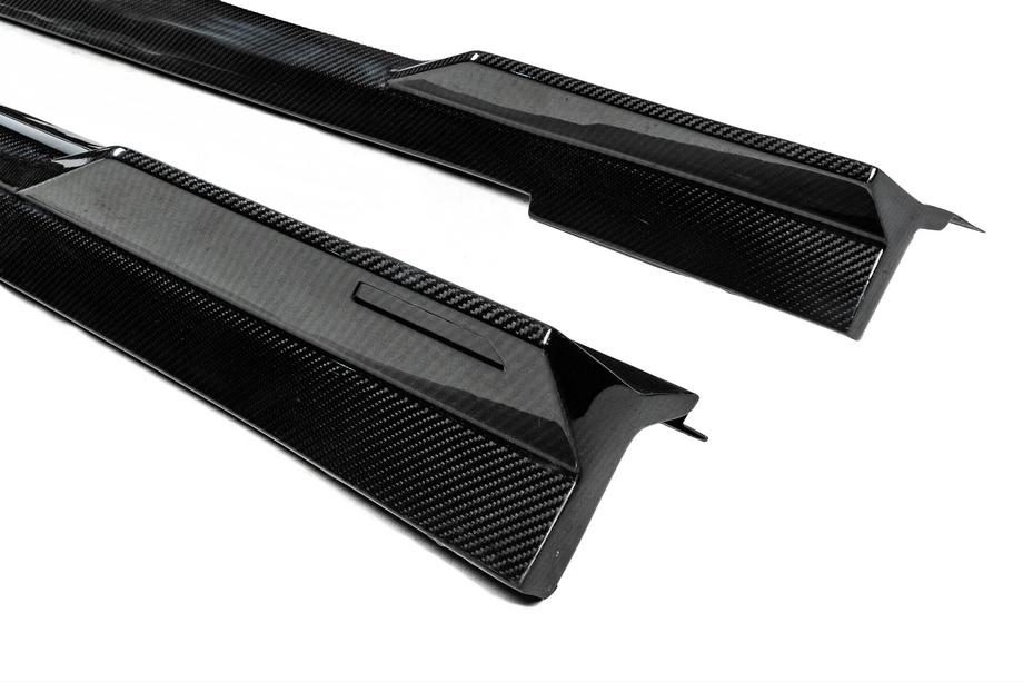 BMW 7 Series G70/G71 2022- Bodykit MNSR-Style Carbon Foto 26