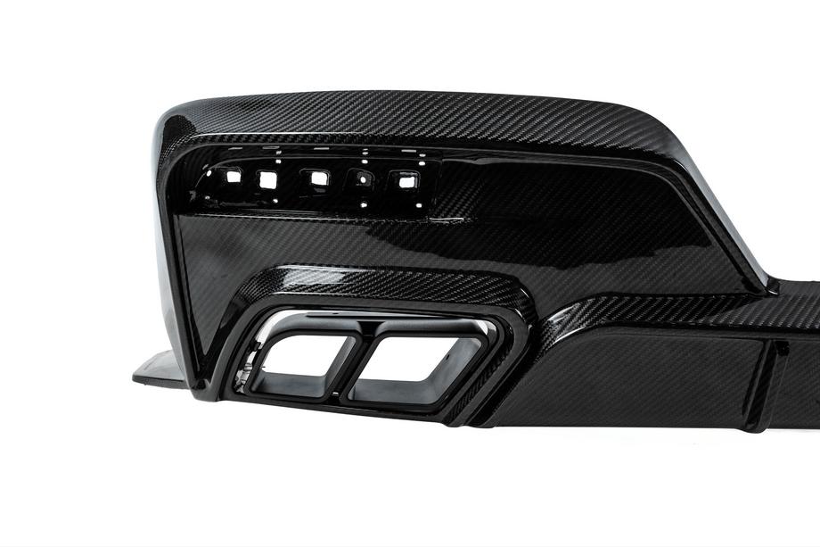BMW 7 Series G70/G71 2022- Bodykit MNSR-Style Carbon Foto 32