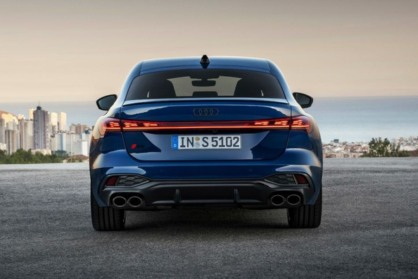 Audi S5 2024: Sportliche Eleganz der neuen Generation Foto 3