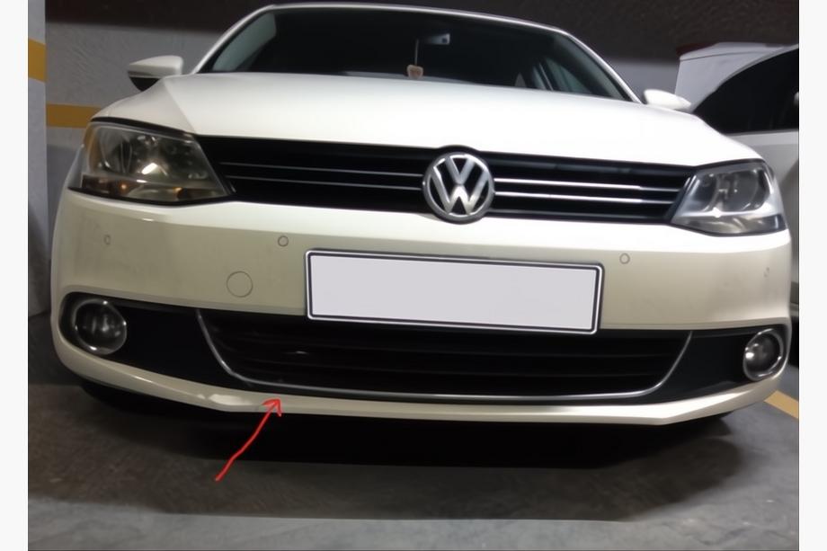Volkswagen Jetta 2011-2018 Frontstoßstange Schutzleiste U 2011-2014 Edelstahl Image