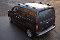 Peugeot Partner Tepee 2008-2018 Dachreling Skyport (grau matt) Foto 5