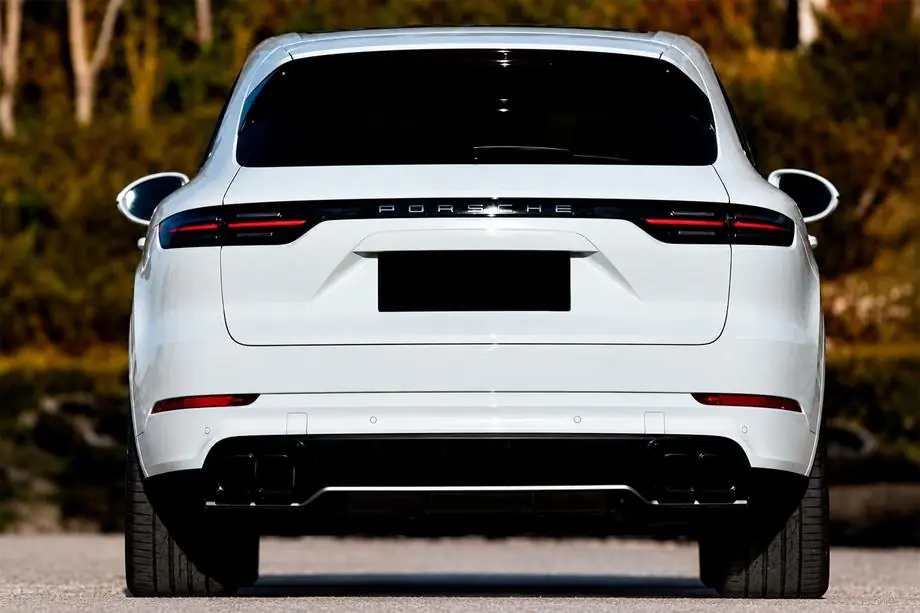 Porsche Cayenne 2018- Heckdiffusor für Heckstoßstange (2018-2023, Carbon) Foto 2