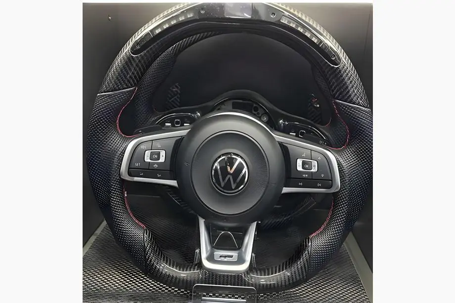 Volkswagen Golf 6 2008-2014 Lenkrad (für GTI, Carbon + LED) Image