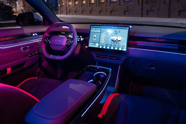 Jetour Dashing: Überprüfung eines stilvollen und technologischen Crossovers Foto 5