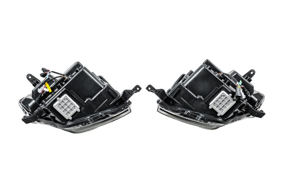 Mitsubishi Pajero Wagon IV 2006-2021 Frontscheinwerfer LXR Foto 13