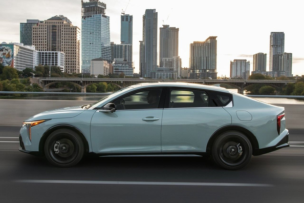 Testbericht der Kia K4 2024 Limousine der zweiten Generation Foto 2