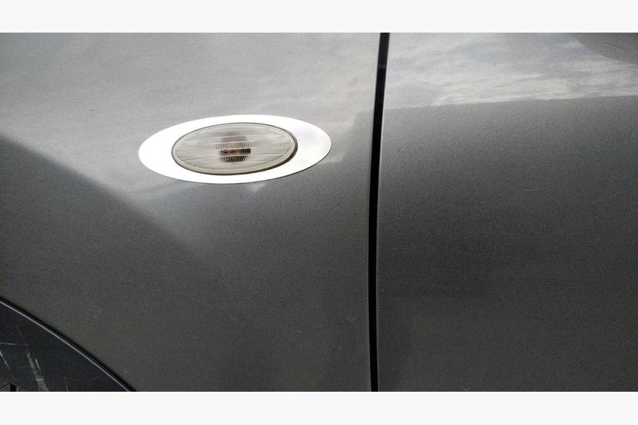 Nissan Qashqai 2010-2014 Blinkerrahmen (2 Stk, Edelstahl) Image