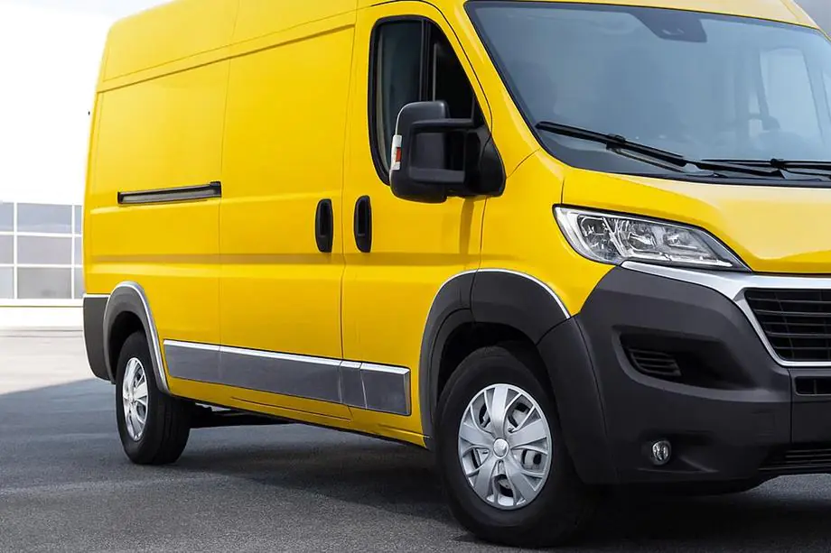 Fiat Ducato 2006-2025 Türleisten Edelstahl Set Image