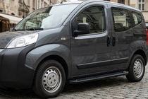 Peugeot Bipper 2008-2017 Trittbretter Allmond Black (2 Stk., Aluminium) Foto 1