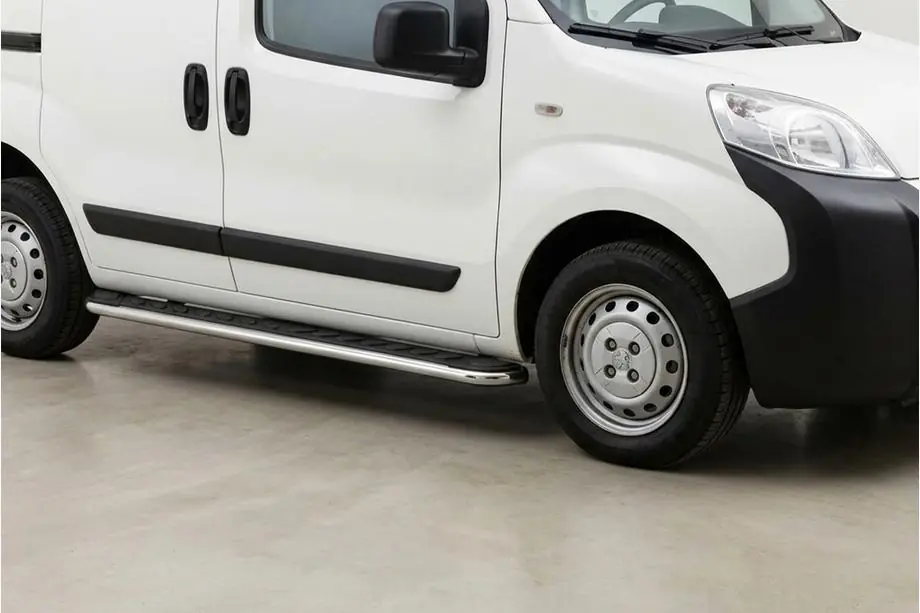 Peugeot Bipper 2008-2017 Trittbretter Maydos V1 (2 Stk., Aluminium & Edelstahl) Image
