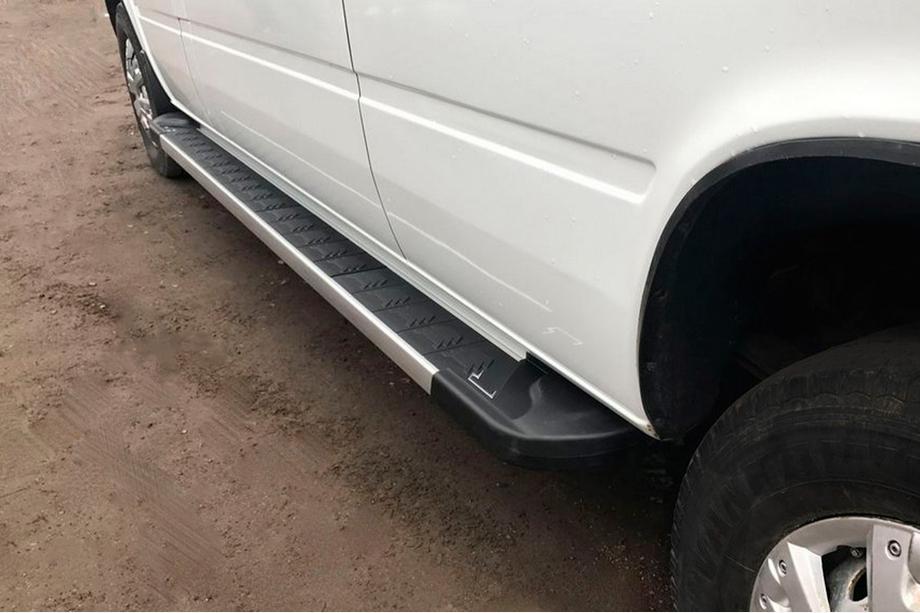 Volkswagen LT 1995-2006 Seitenschweller RedLine V1 (2 Stk., Aluminium) Image