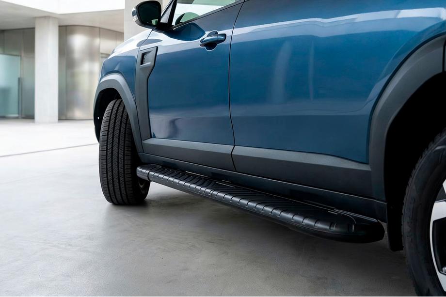 Dacia Duster 2024- Seitenschweller Bosphore Black (2 Stk., Aluminium) Image